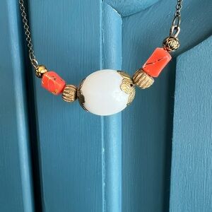 Gold and Coral Beaded Necklace - Vintage